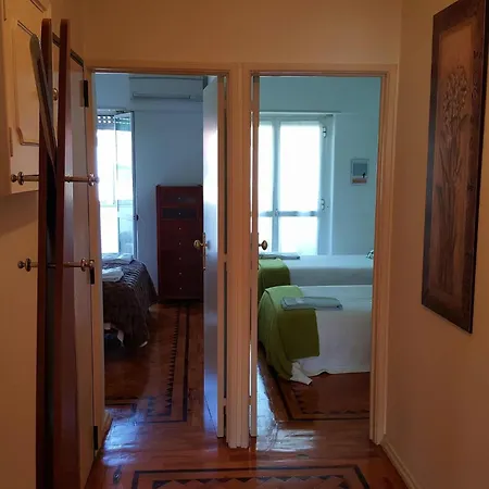 In By Interhome Appartamento Lisbona